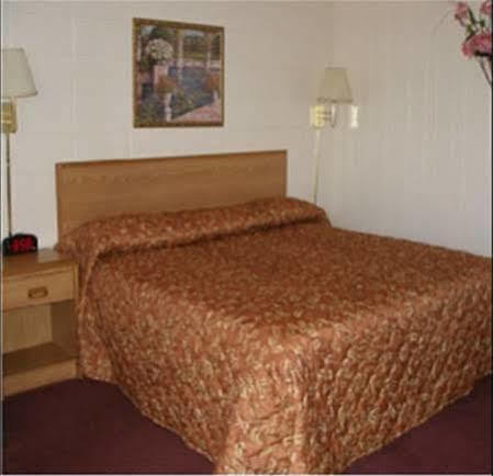 Scottish Inns Mcminnville Экстерьер фото